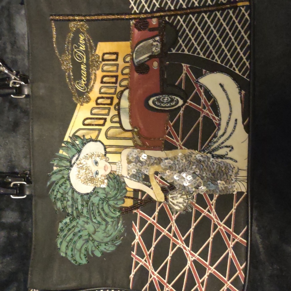 VINTAGE beautiful beaded shoulder bag